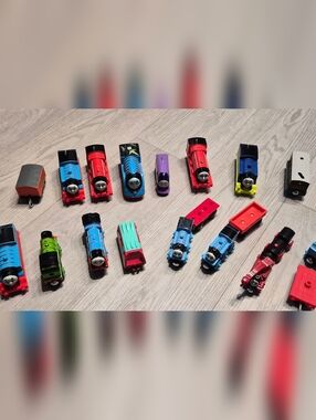 Thomas & Friends Small Train Set - Red, Blue, Purple, Teal